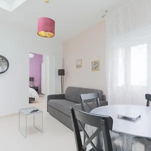 Apartment Elysee Ternes, Paris